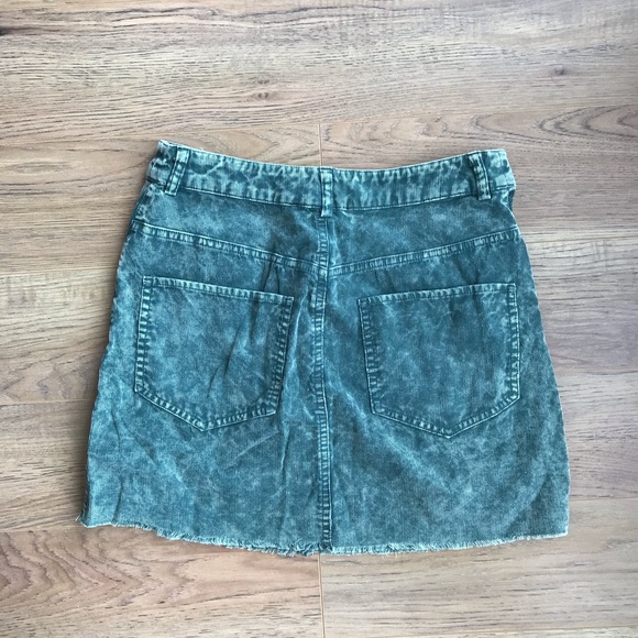 SUPER CUTE light corduroy skirt - Picture 2 of 4